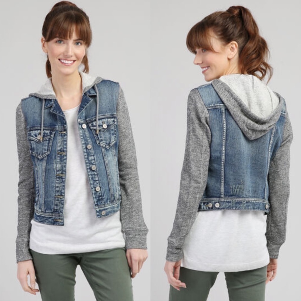 Silver Jeans distressed denim jacket with knit sleeves M